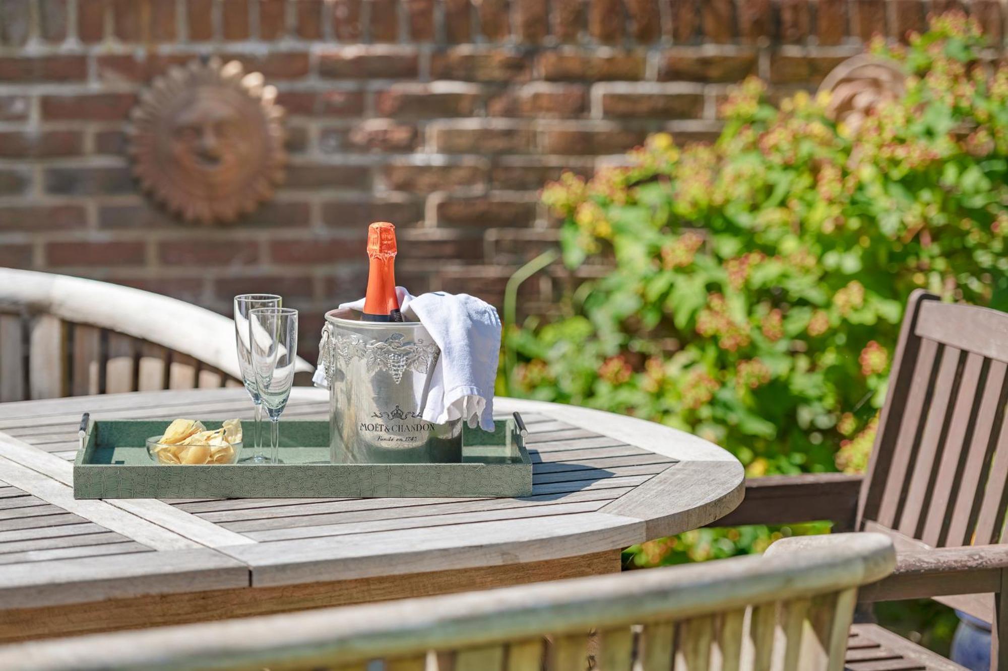 Hotel Westleigh Ashtead Zewnętrze zdjęcie