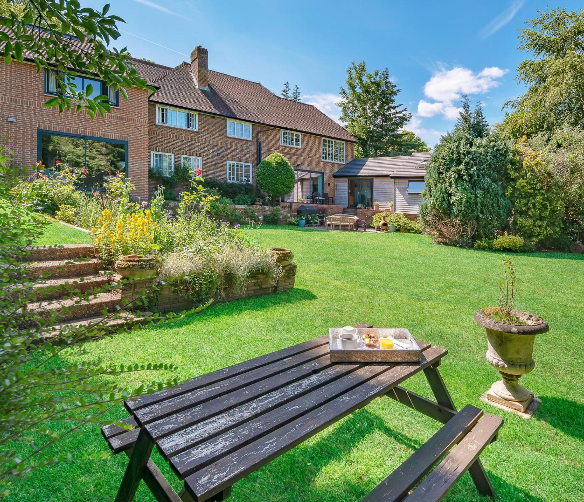Hotel Westleigh Ashtead Zewnętrze zdjęcie